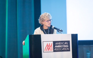 Robin Coulter speaks at AMA 2015 (Courtesy of Pierce Harman Photography and the American Marketing Association)