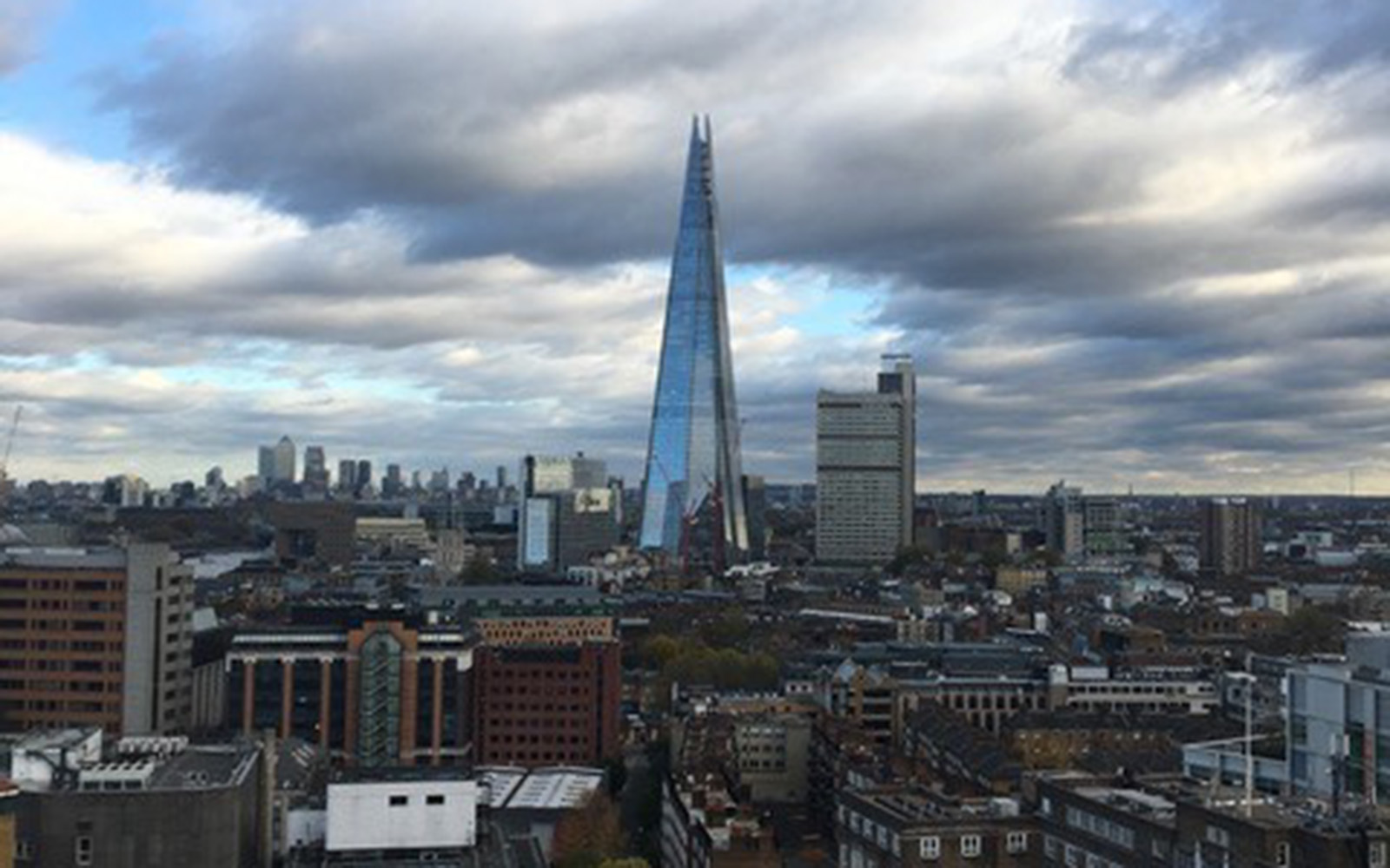 London skyline (Brendan Mulcahey/UConn School of Business)