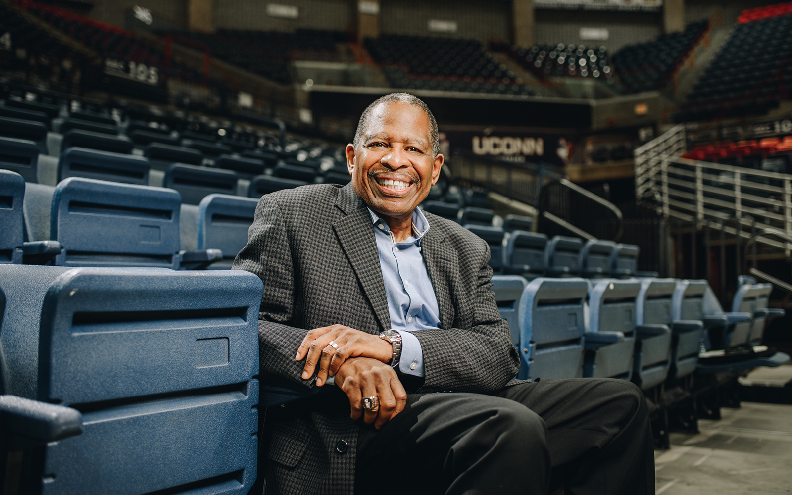 Patrick Harris ’70 (BUSN) returned to UConn this week to speak about diversity at the Rosenberg-McVay Business Leadership Luncheon, as well as to address students from UConn’s Scholars House.   (Nathan Oldham / UConn School of Business)