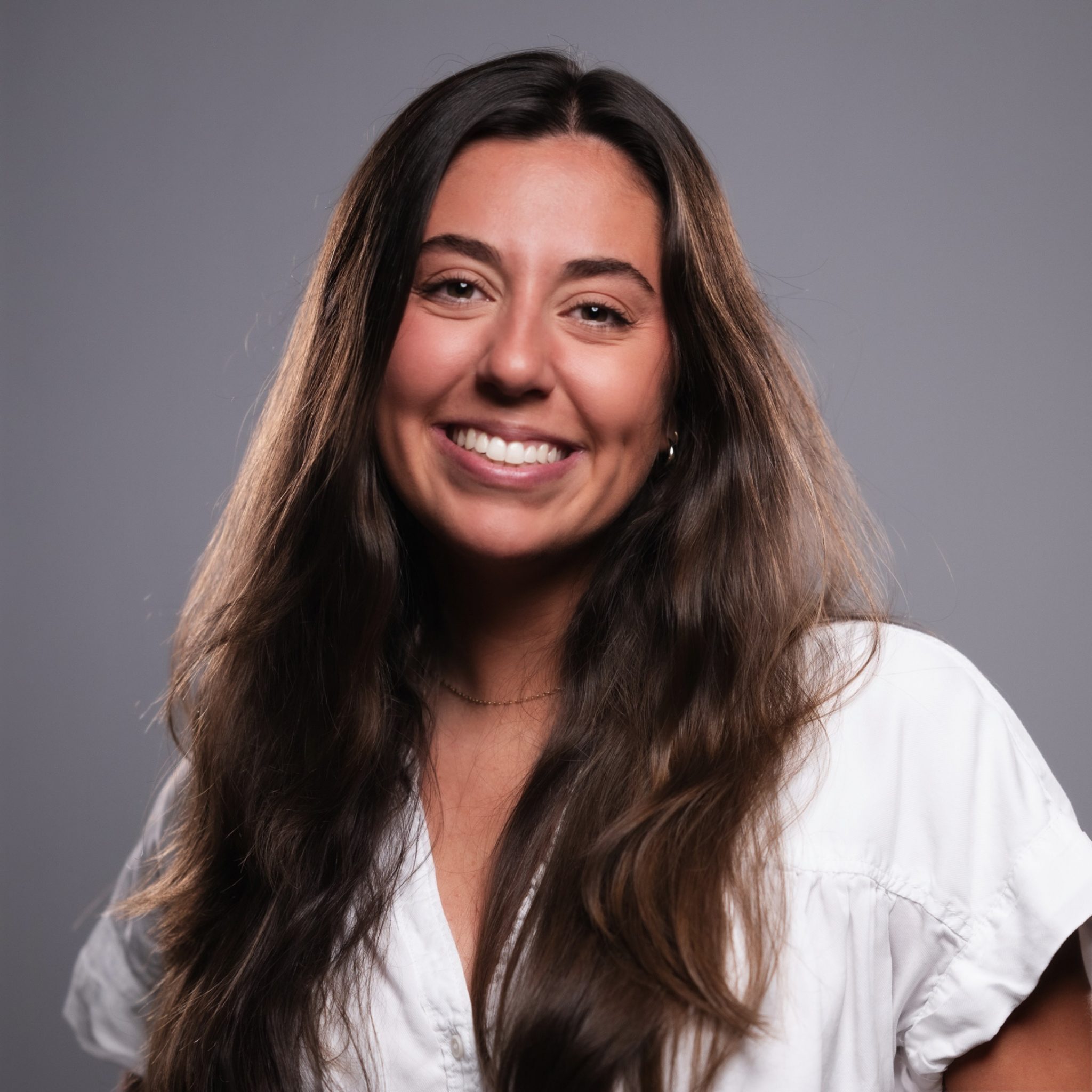 Portrait of Kate Savinelli.