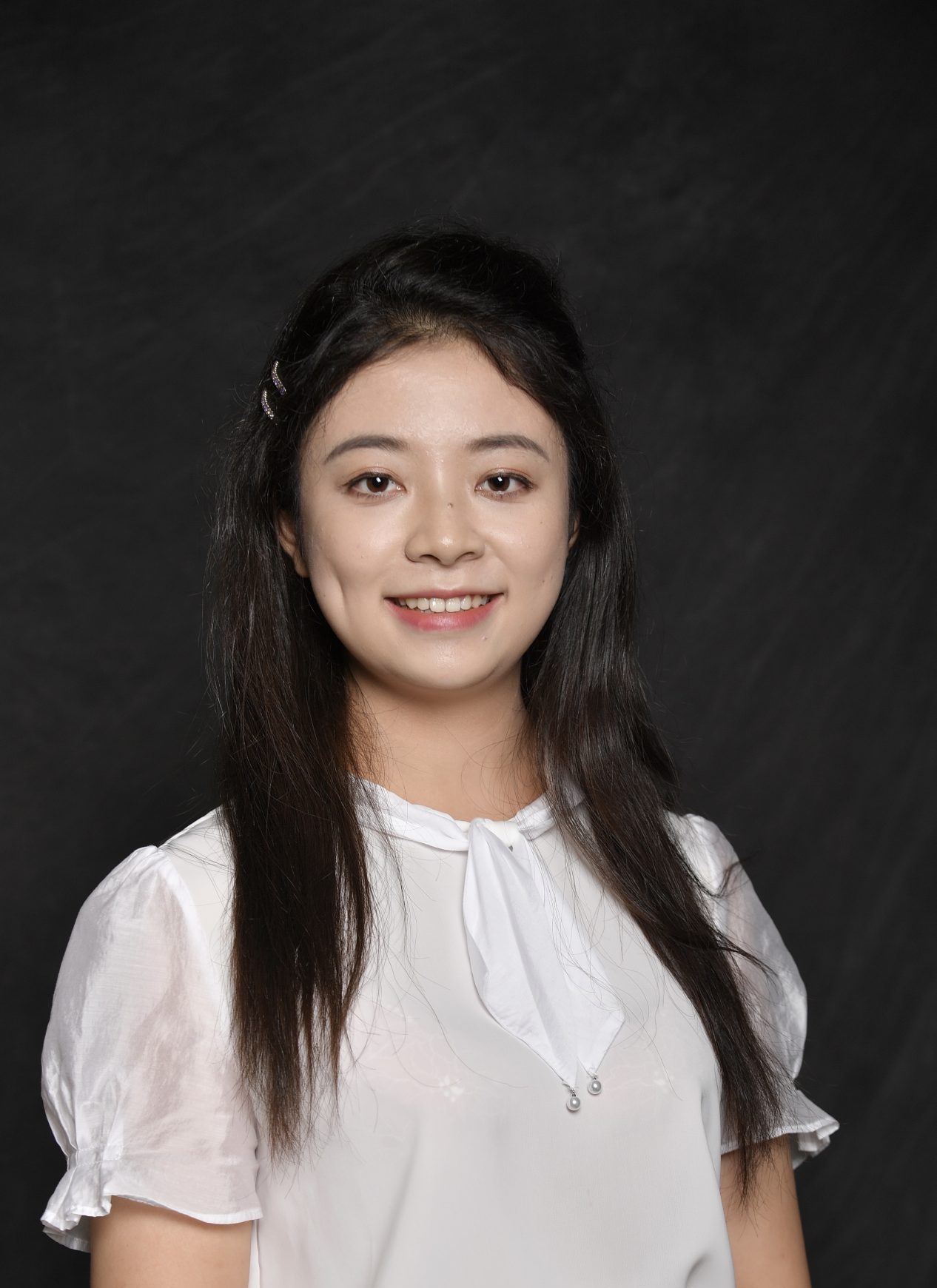 Portrait of Yihui Jiang